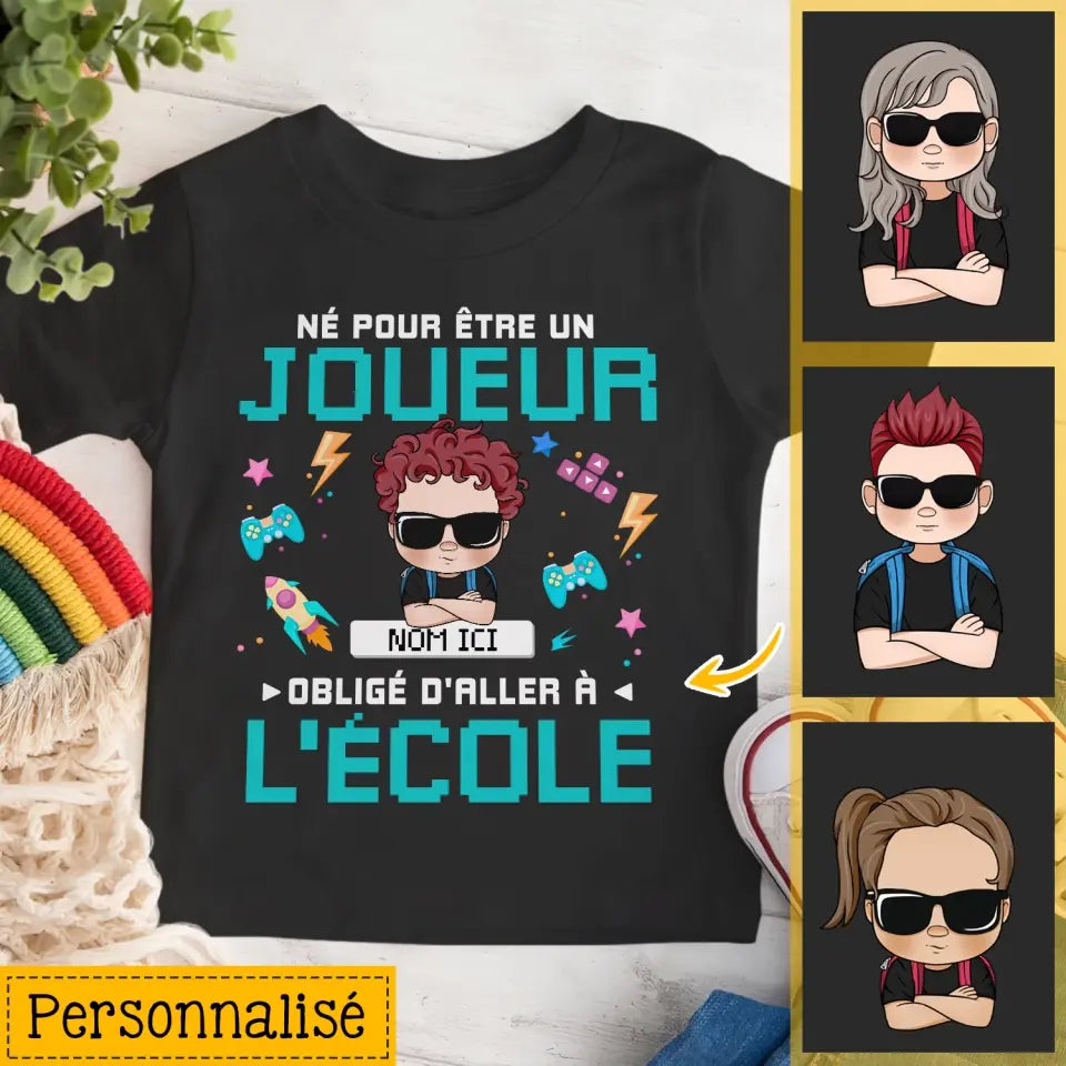 t shirt personnalise pour enfant rentree scolaire 2023 ne pour etre un joueur oblige daller a lecole